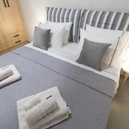 Argolis Stone Homes - δ2 * كرانديون